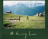 1984, 배우 하연수와 포토그래퍼 리에의 사진집 ‘On the way home’ 출간