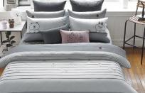 이브자리, 라인프렌즈 침구 론칭