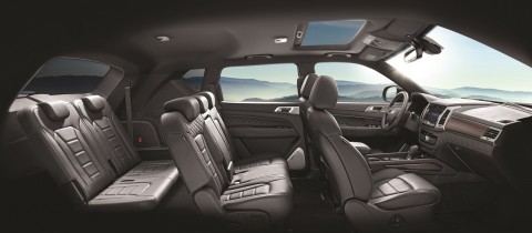 쌍용차, G4 렉스턴 7인승 모델 출시