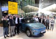 현대자동차, 전기차 무선충전 기술 선도 박차