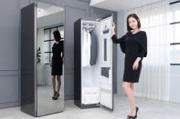 LG전자, 의류관리기 트롬 스타일러 최고급 모델 ‘블랙에디션’ 출시