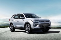 쌍용자동차, 엔트리 패밀리 SUV 코란도 가솔린 모델 출시