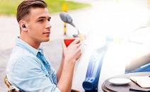 모토로라, 유니크한 디자인의 무선 블루투스 이어폰 ‘버브버즈 400’ 국내 출시