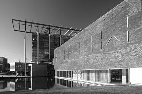 건축, 디자인 및 디지털 문화를 다루는 문화기관 Het Nieuwe Instituut