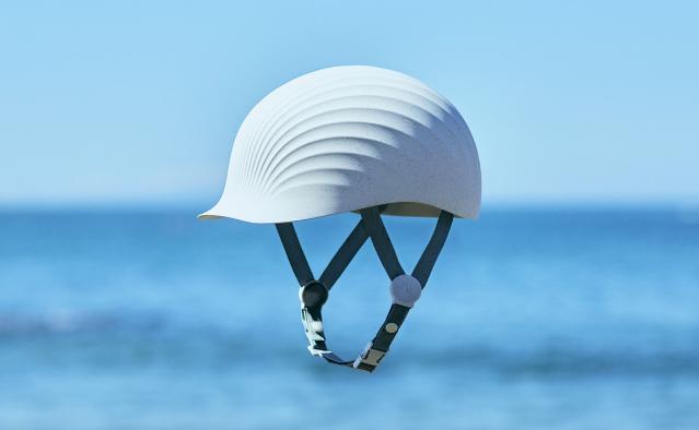 [HOTAMET] 일본 최초, 버려진 가리비 껍데기로 만든 친환경 플라스틱 헬멧