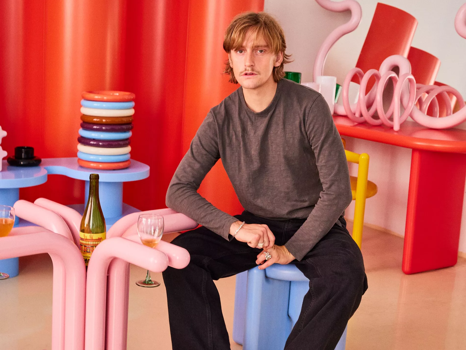 지금 가장 핫한 스웨덴 디자이너 Gustaf Westman, 벤츠에 이어 이케아와 협업 발표