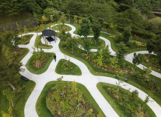 자연 환원형 묘지의 실험, '오색대 메모리얼 파크'