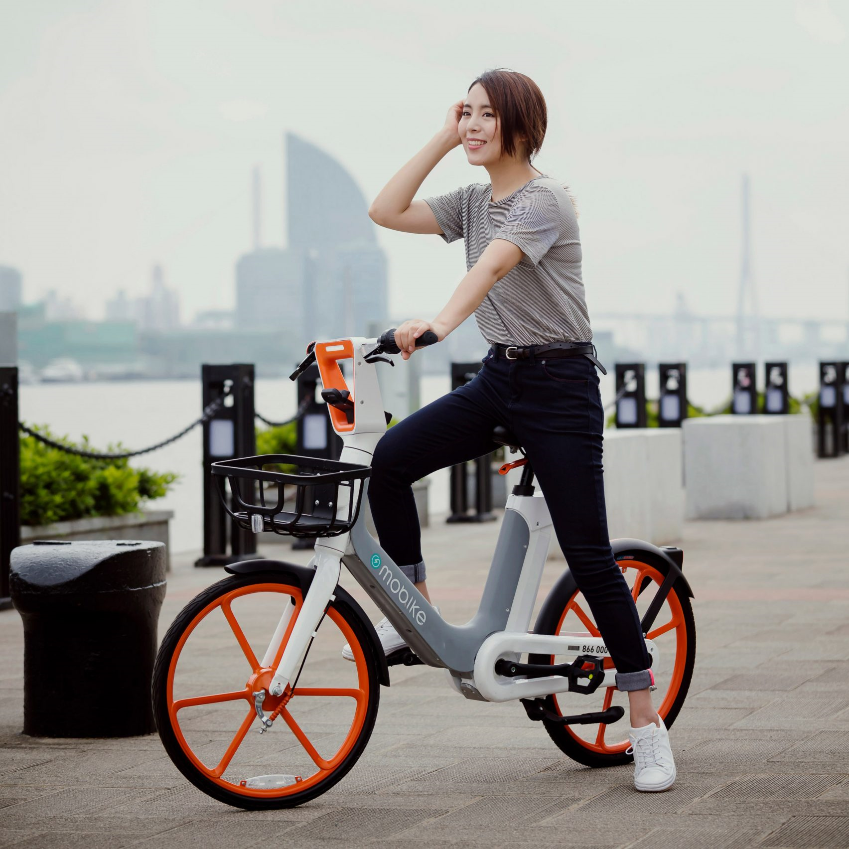 모바이크 전기자전거로 거치대없는 자전거공유 가능